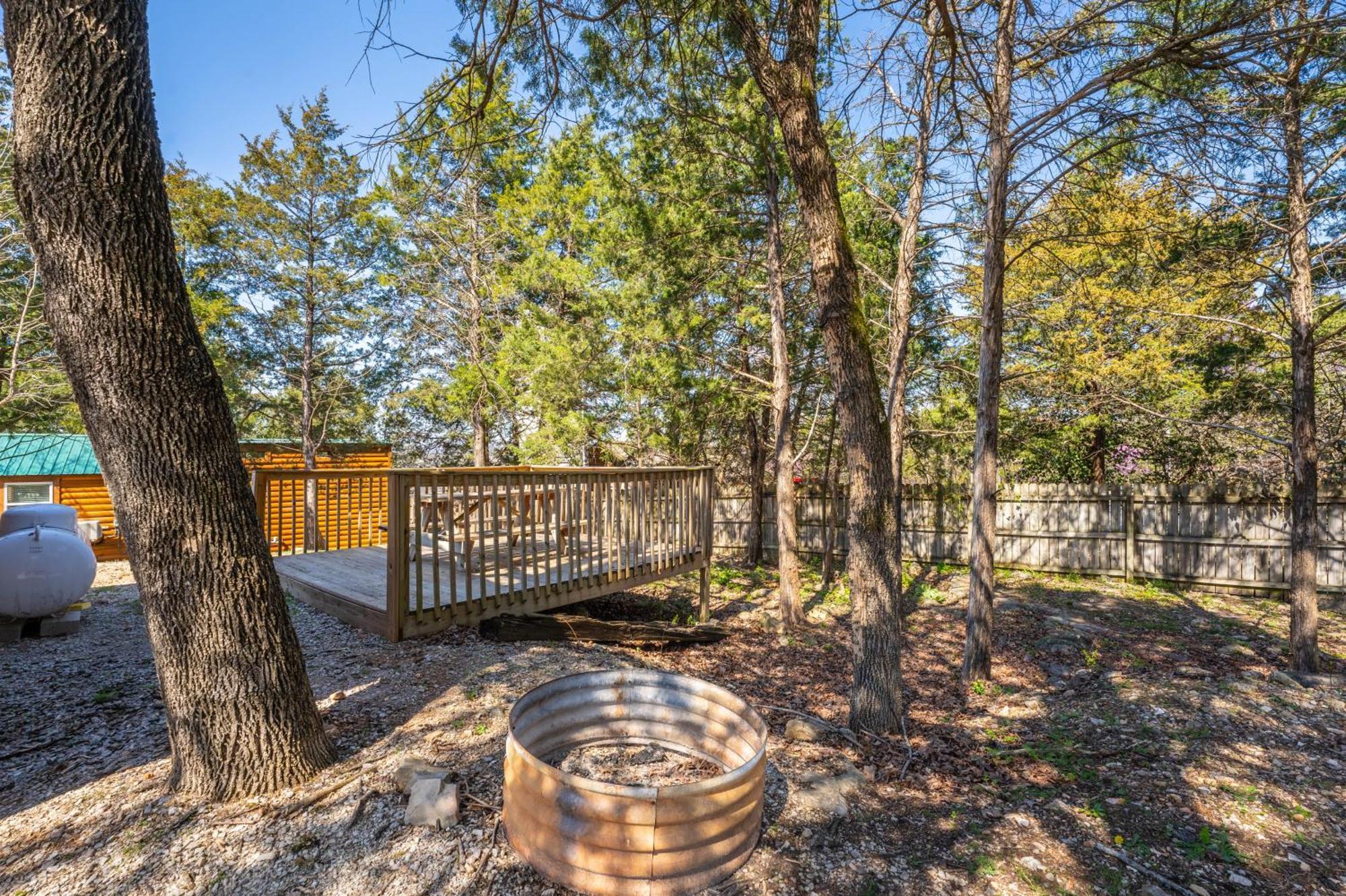 Indian Point Cabin 4 Near Sdc, Branson, Table Rock Lake Eksteriør bilde